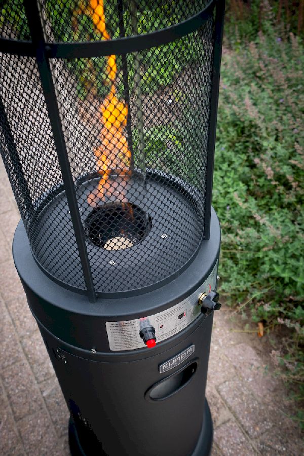 Eurom Flameheater round 11000 terrasverwarmer vuur