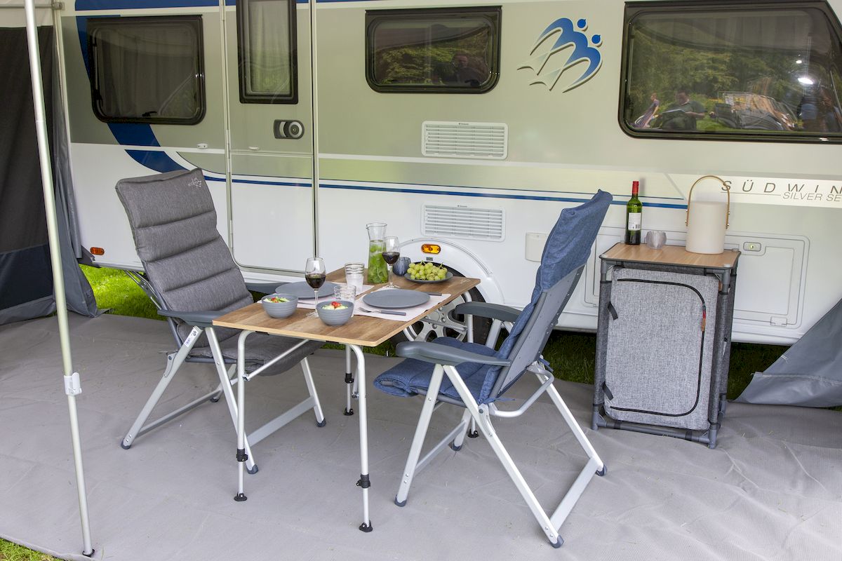 Bo-Camp Feather 110 x 70 cm campingtafel - Bruin sfeerfoto