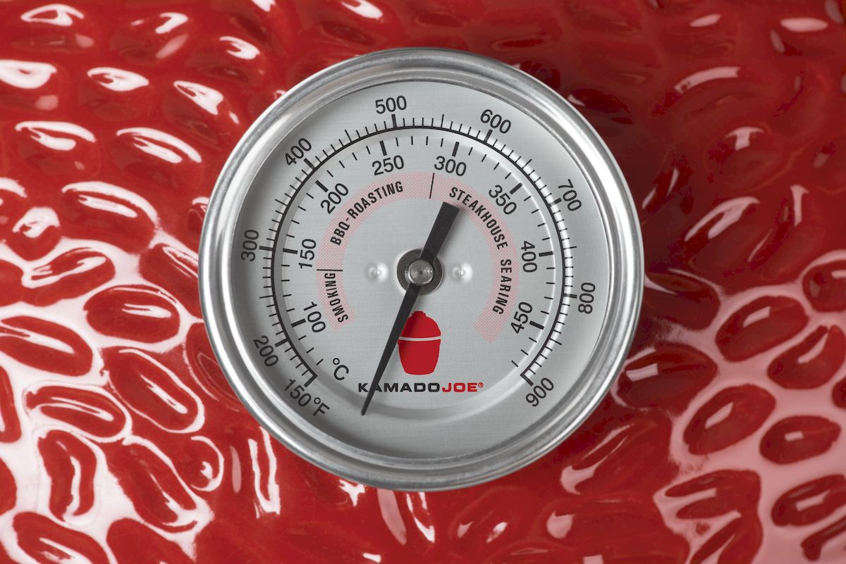 Kamado Joe Classic II barbecue - thermometer in deksel