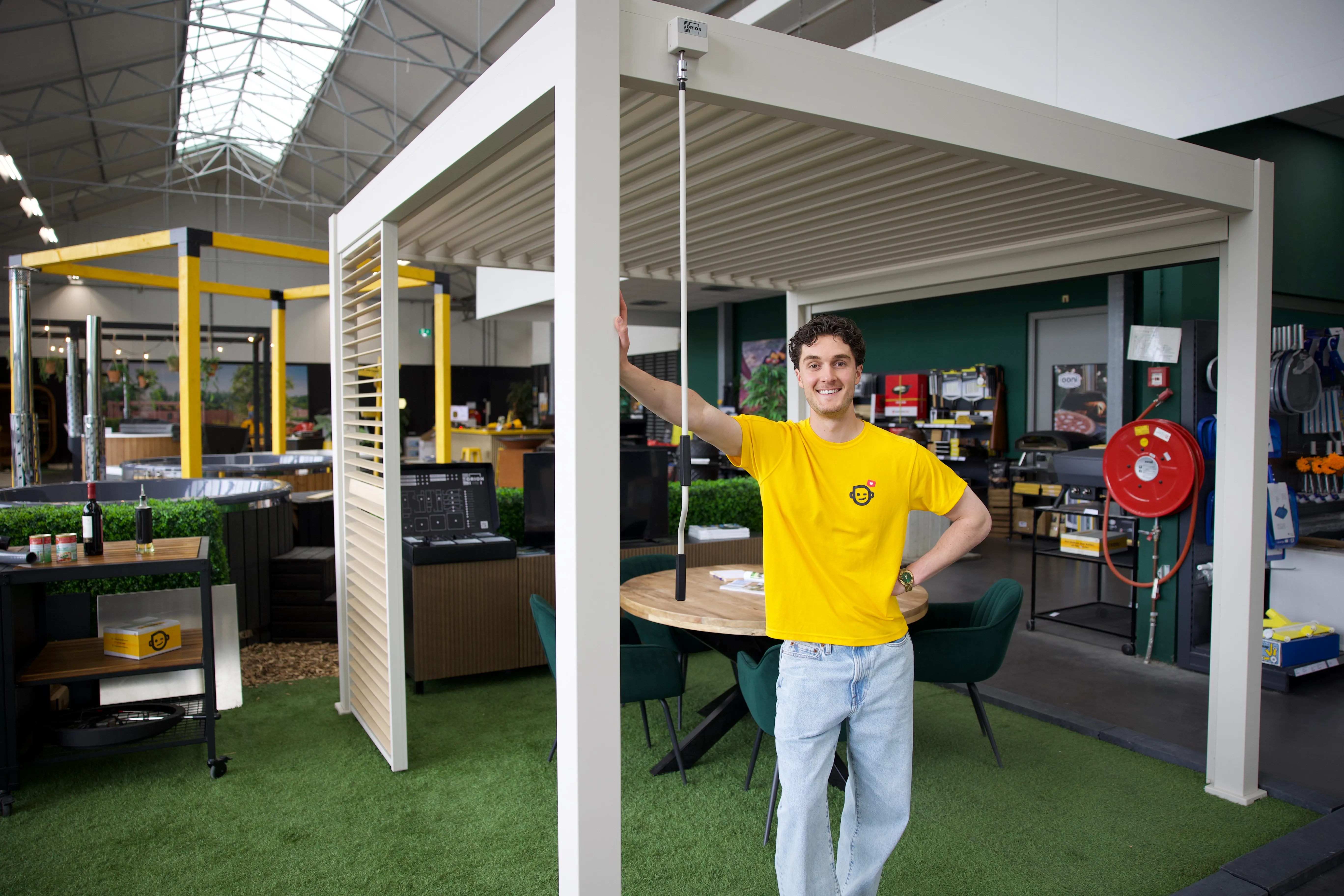 Bart showroom tuin overkapping