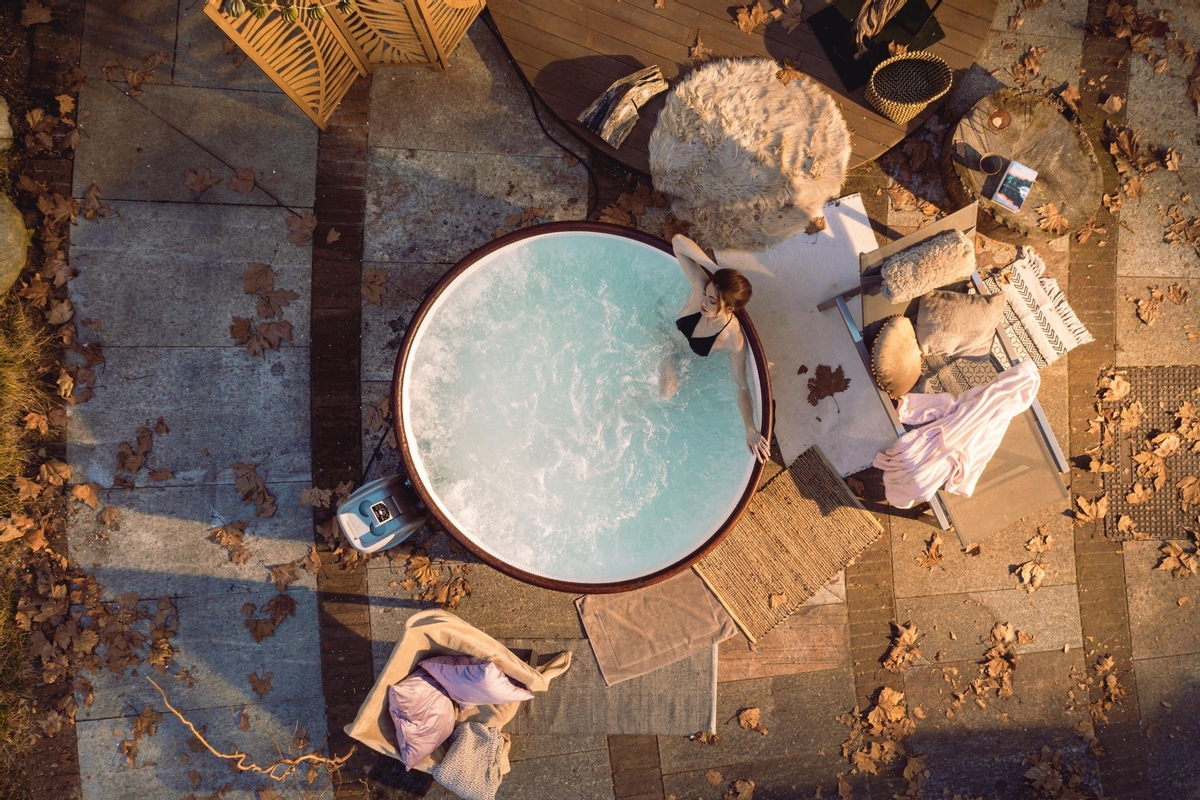 Lay-Z Spa Helsinki Airjet Plus opblaasbare spa - 7 persoons