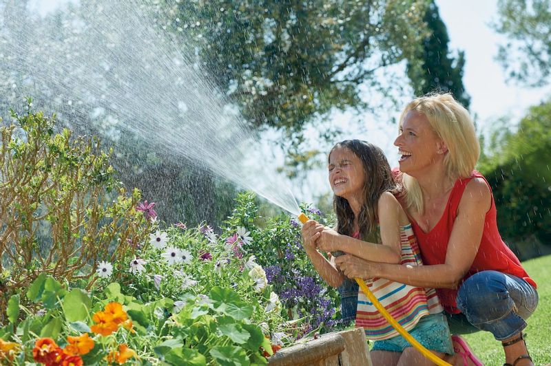 Hozelock Superhoze 7,5 meter (Ø 12,5 mm) flexibele tuinslang met koppelingen tuinspuit