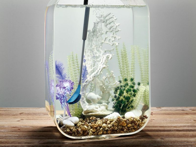 biOrb Multi-Reiniger - blauw in aquarium