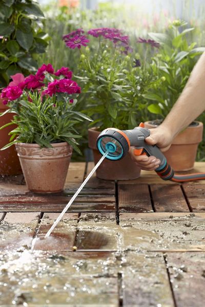 Gardena Comfort reinigingsbroes reinigingsstraal