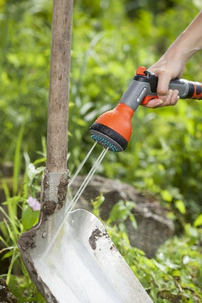 Gardena Classic multi broes schoonmaken