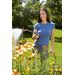 Gardena Broes met verlengstuk in tuin