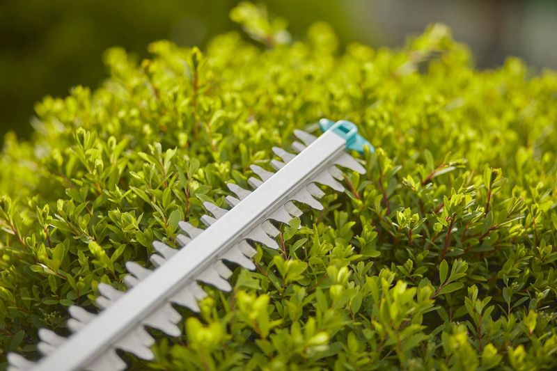 Gardena ComfortCut Li-18/60 accu heggenschaar zonder accu tip protector