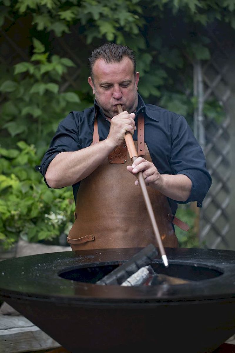 Ofyr Buffadoo set Brown in gebruik