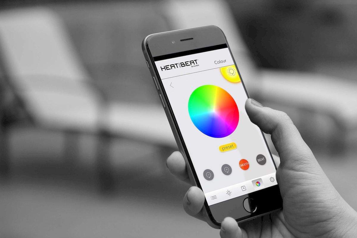 Eurom Heat and Beat zwart terrasverwarmer app bediening