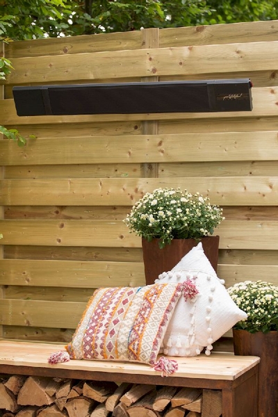 Sunred Heater Nero Wall Hanging 2400 terrasverwarmer