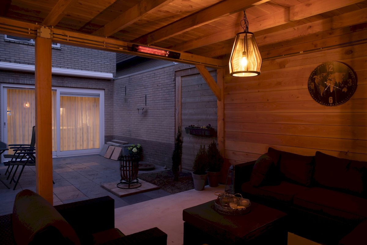 Sunred Heater Royal Diamond Dark Wall 1500 terrasverwarmer