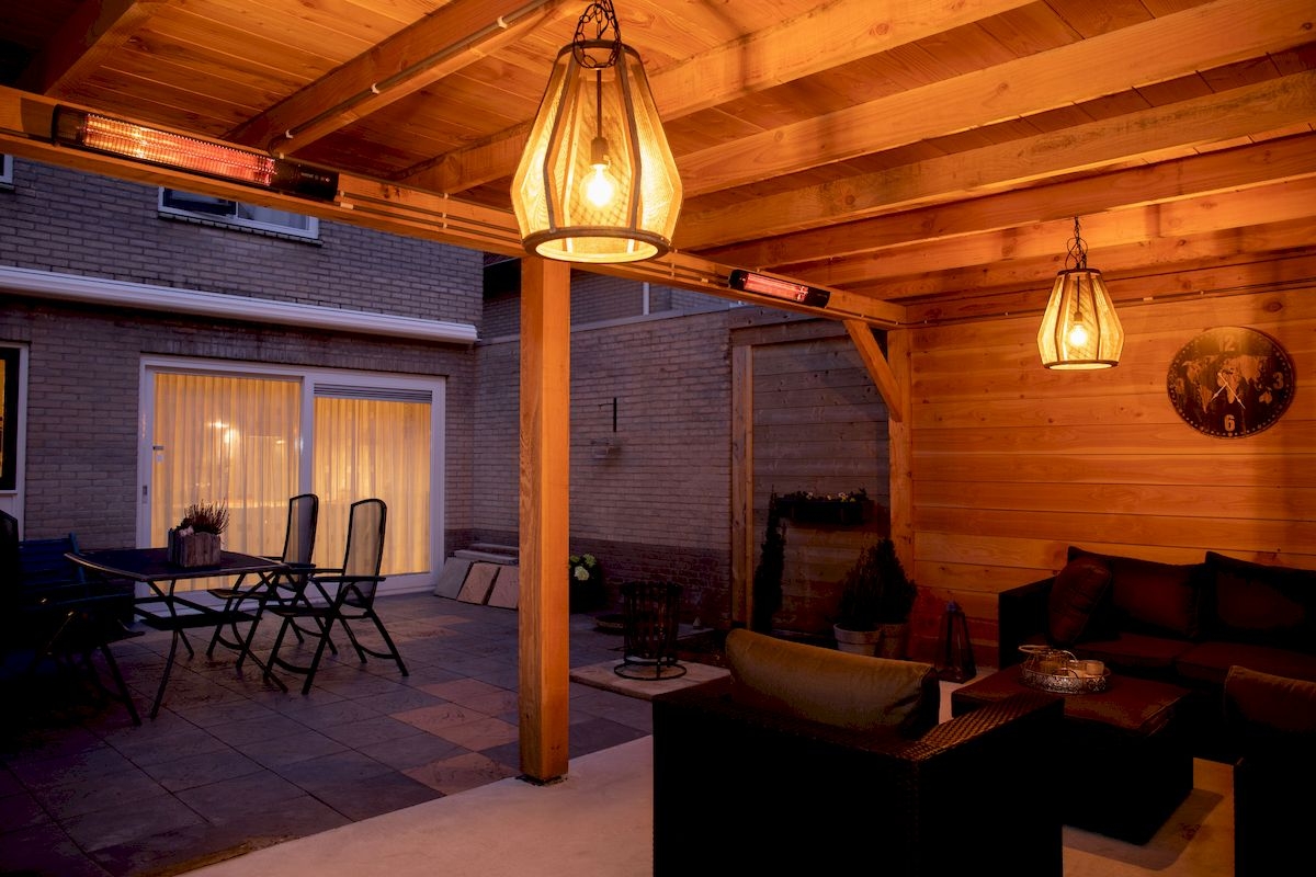 Sunred Heater Royal Diamond Dark Wall 1500 terrasverwarmer