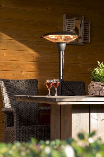 Sunred Heater Barcelona Table 1500 terrasverwarmer sfeer