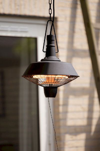 Sunred Heater Indus Hanging 2100 terrasverwarmer in tuin