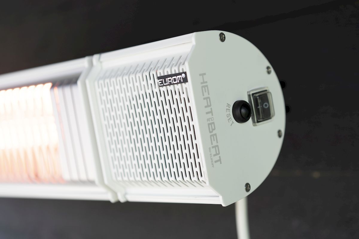 Eurom Heat and Beat wit terrasverwarmer, details muziek box