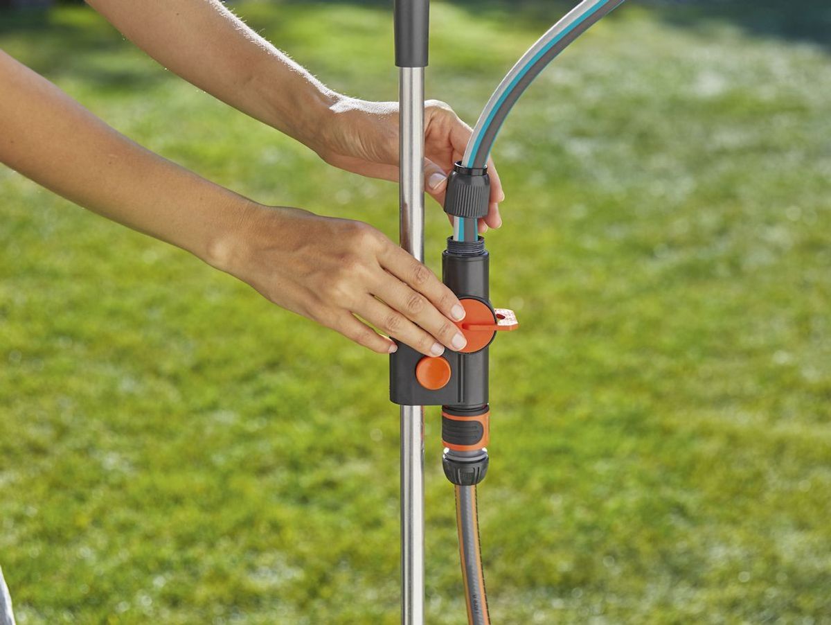 Gardena Tuindouche trio aansluiten