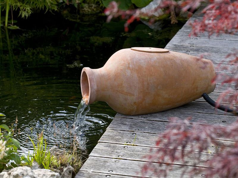 bibliotheek Spin Ster Ubbink Amphora waterornament
