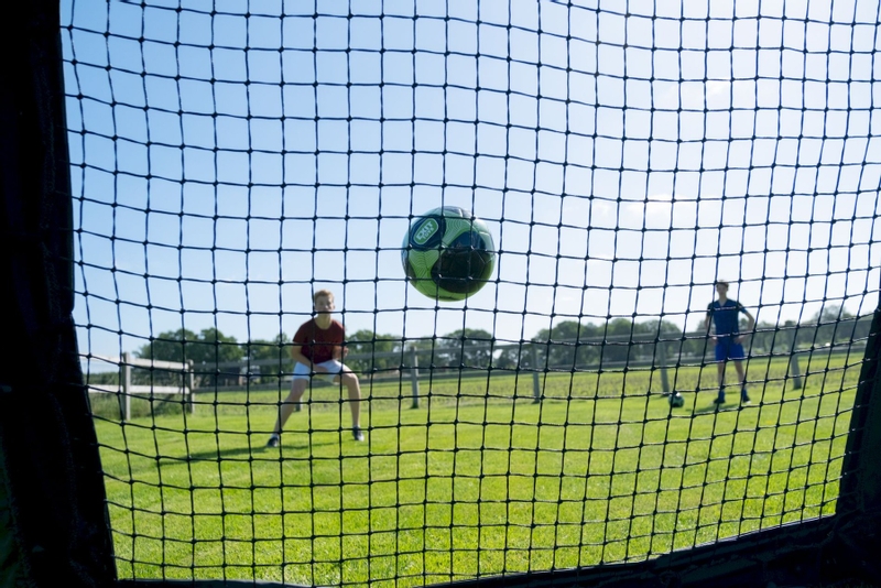 EXIT Kickback Rebounder XL - 164 x 164 cm rebound