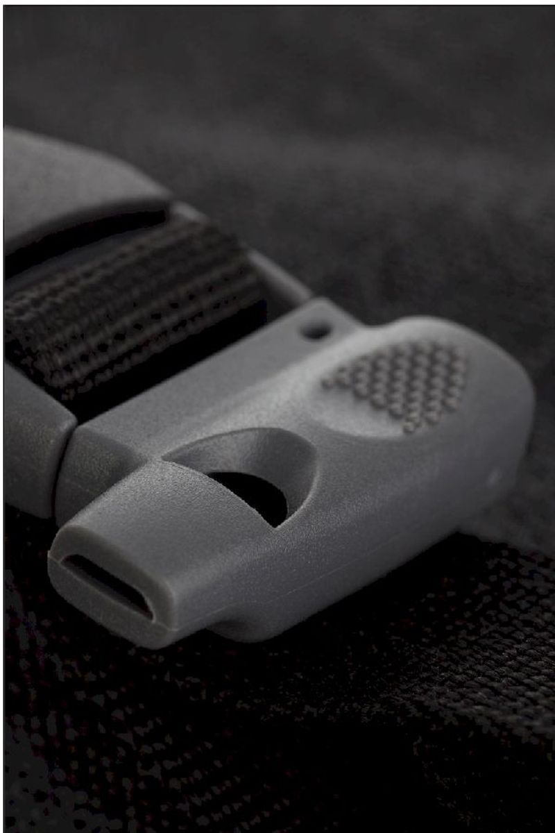 Nomad Velocity 24L laptop rugzak veiligheidsfluitje