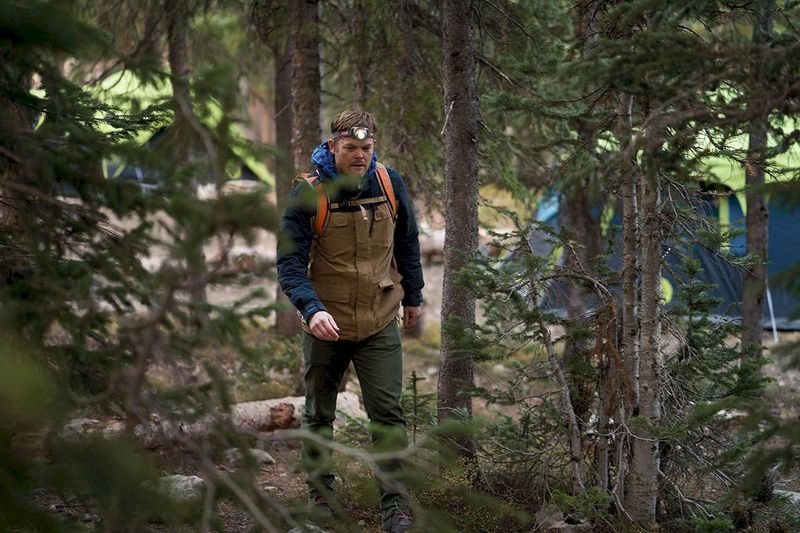 Coleman BatteryGuard 200L hoofdlamp sfeershot