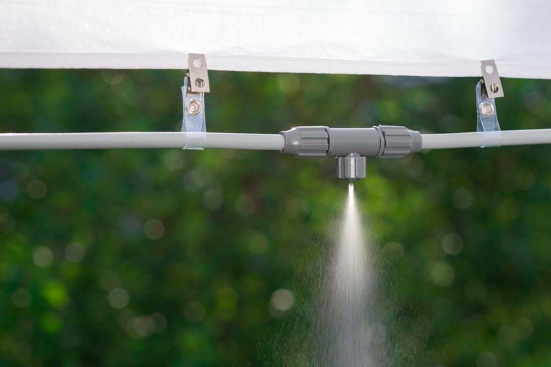 Mini vernevelaar in gebruik