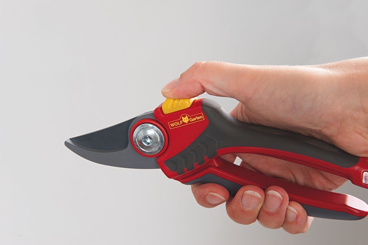 Wolf-Garten Premium Plus RR4000 snoeischaar in de hand vergrendeling