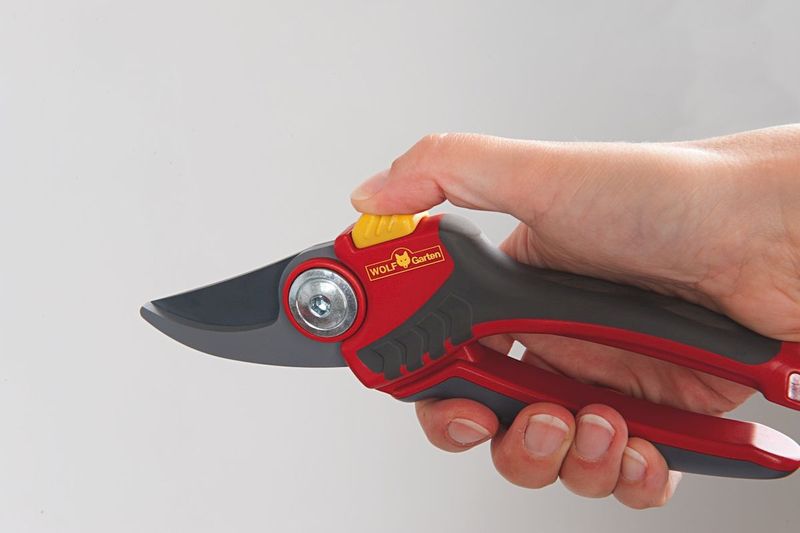Wolf-Garten Premium Plus RR4000 snoeischaar in de hand vergrendeling