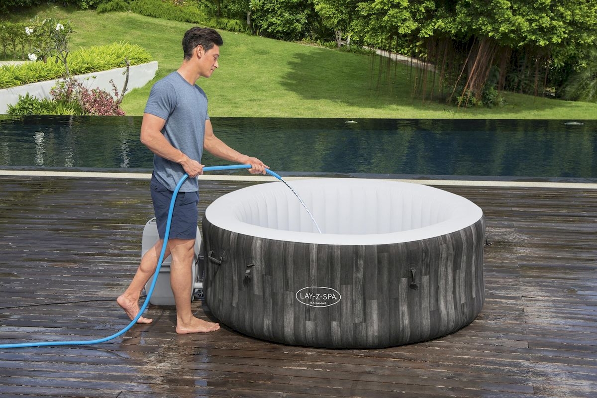 Lay-Z Spa Bahamas Airjet opblaasbare spa - 4 persoons - vullen