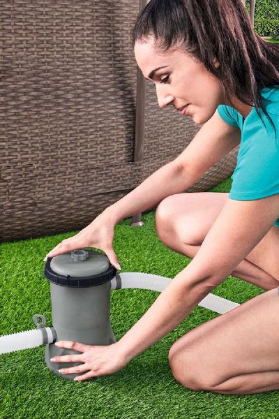 Bestway Filterpomp 2006 liter/uur