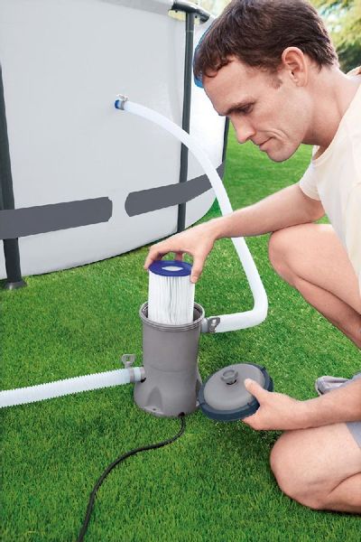 Bestway Filterpomp 2006 liter/uur