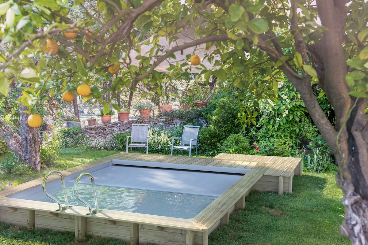 BWT Compact Stadszwembad - 4.20 x 3.50 x 1.33 m - met zandfilterpomp en omkasting sfeer