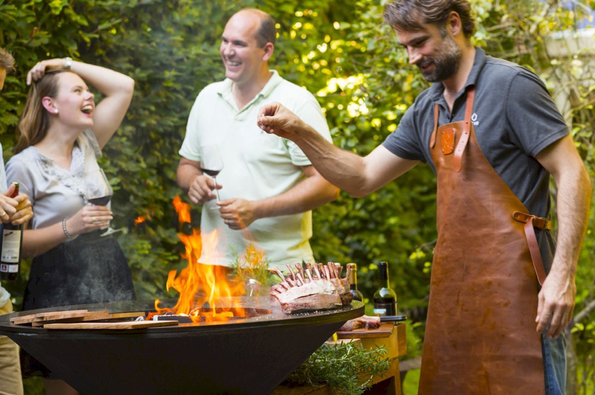   OFYR Leren schort - Bruin stijlvol