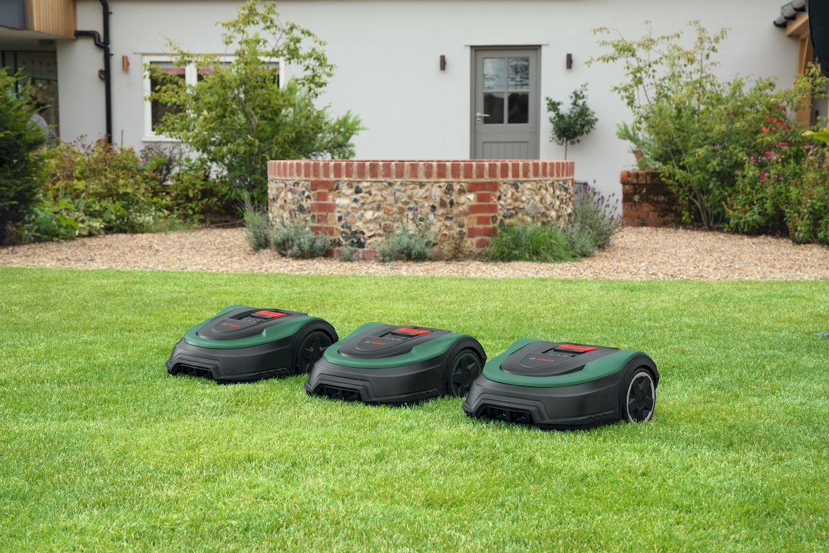 Bosch Indego M+ 700 robotmaaier familie