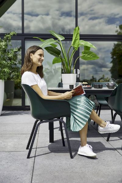 Hartman Sophie Element tuinstoel - 2 stuks - zwart frame - donkergroen