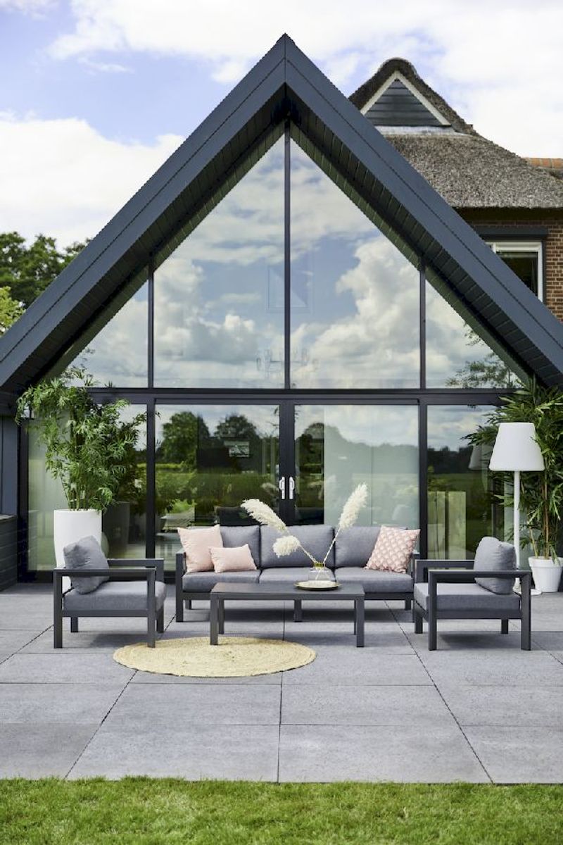 Hartman Capri loungeset inclusief bijzettafel