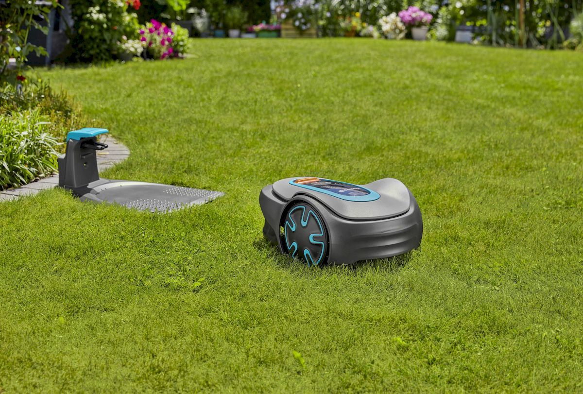 Gardena Sileno Minimo 500 robotmaaier in tuin