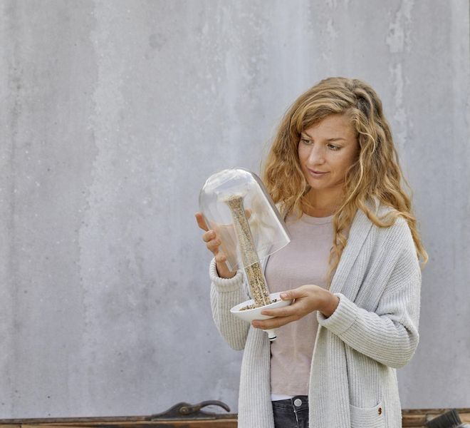 Gardena ClickUp! Vogelvoerhuis, bovenkant erop klikken na het vullen met voer