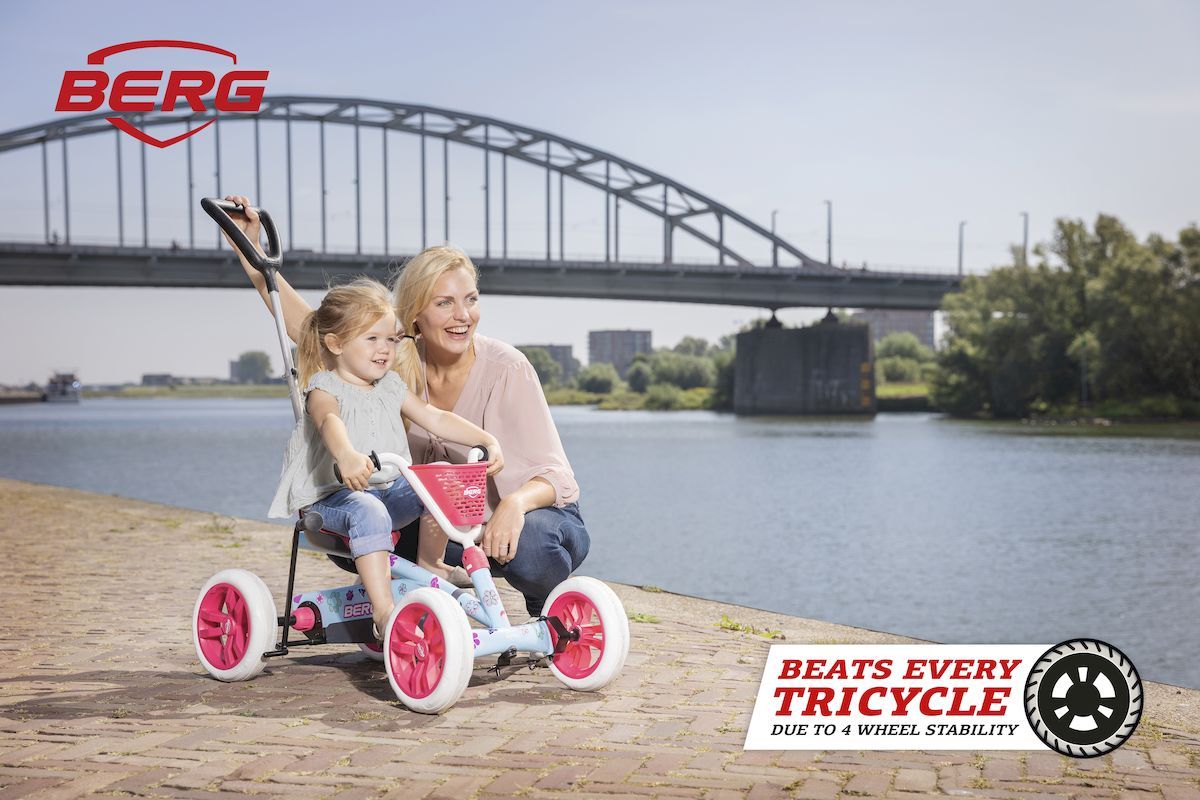 BERG Buzzy Bloom 2-in-1 skelter, kind plezierig op de skelter