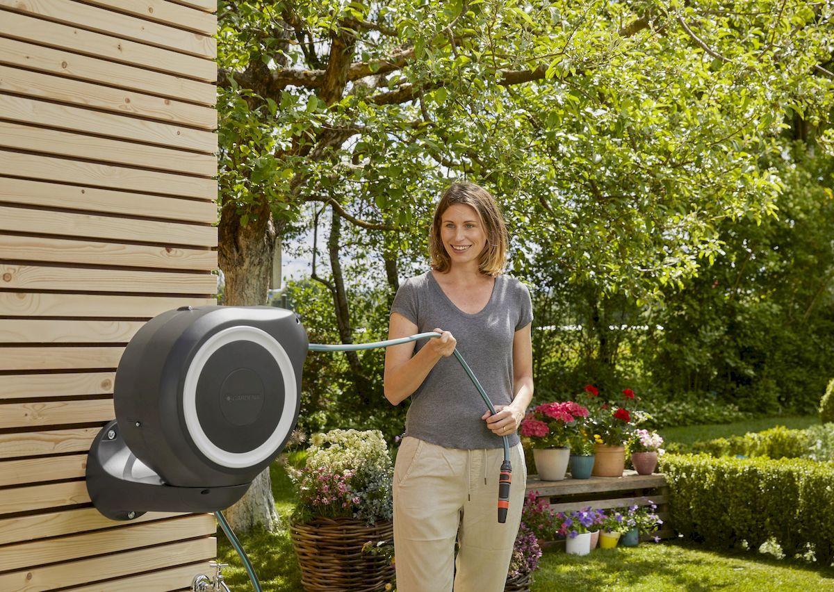 Gardena Aufrollbarer AutomatikSchlauchaufroller 15 Meter