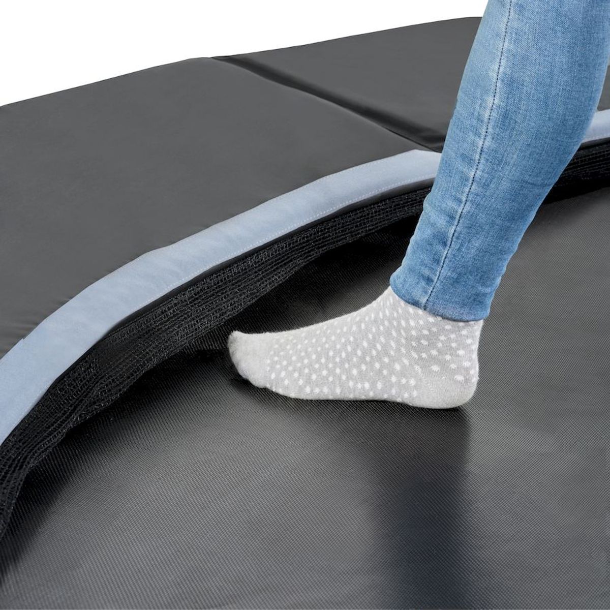 Exit Dynamic Groundlevel trampoline met net - Ø305 cm - zwart - met beschermrand met voetbeschermingssysteem
