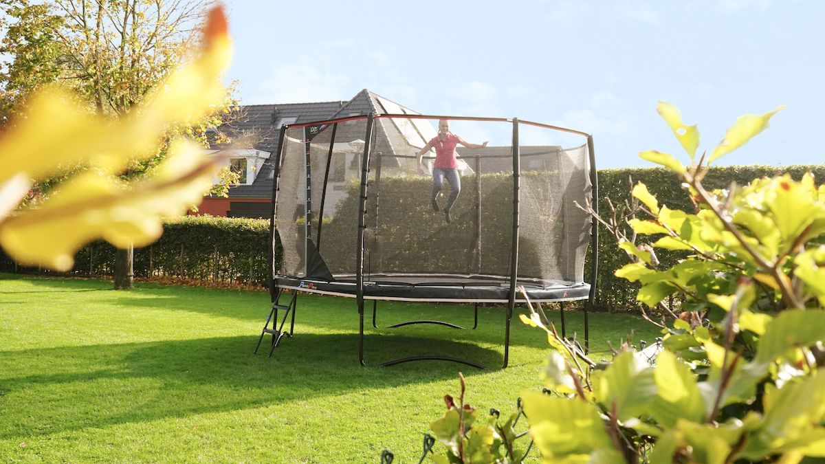 Exit PeakPro trampoline met net en ladder - Ø366 cm - Zwart - ronde trampoline in tuin