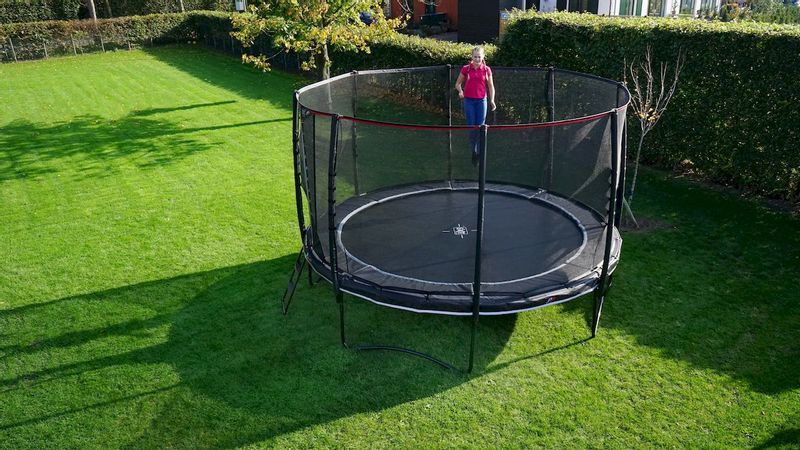 Exit PeakPro trampoline met net en ladder - Ø366 cm - Zwart - trampoline in tuin