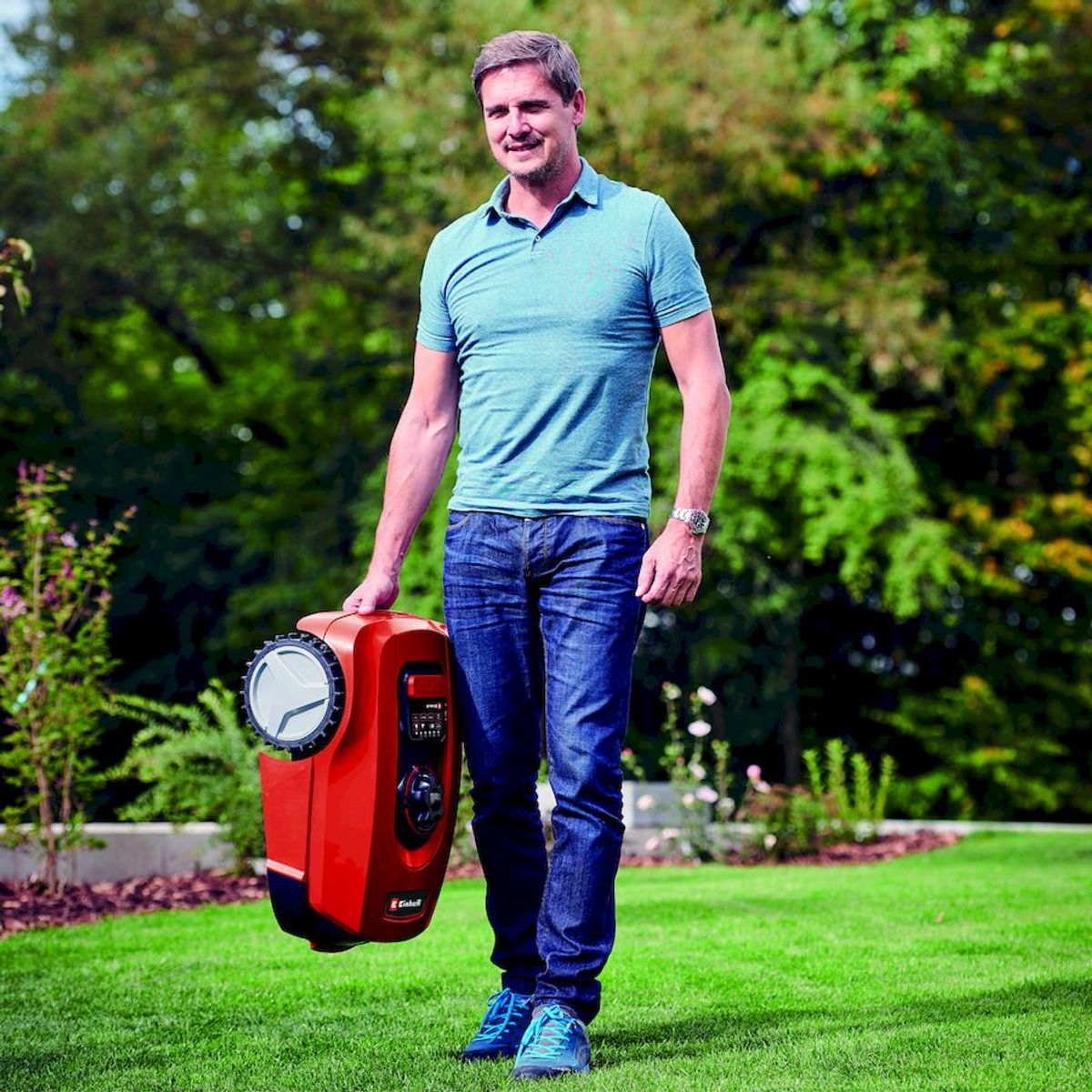 Einhell GC-RM 500 robotmaaier dragen