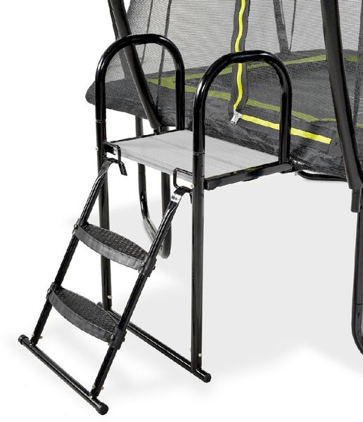 EXIT trampoline platform met ladder voor framehoogte van 50 - 65 cm, bevestigd aan een trampoline