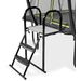 EXIT trampoline platform met ladder voor framehoogte van 65 - 80 cm, bevestigd aan de trampoline