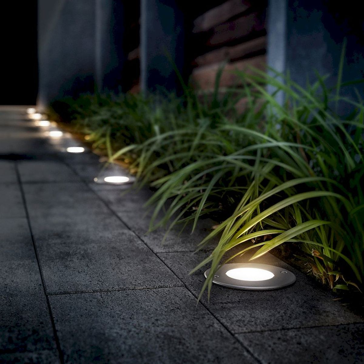 Philips myGarden Moss led inbouwspot - Wit sfeerimpressie avond
