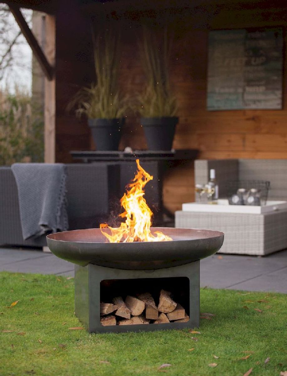 RedFire Juva vuurschaal sfeerbeeld vuurtje