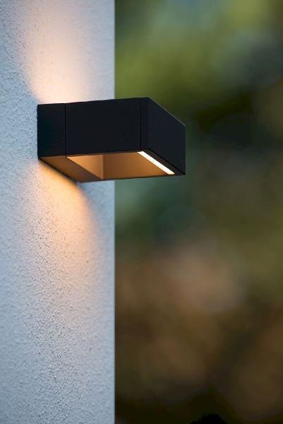 Lucide Goa led wandlamp - Antraciet, sfeerfoto
