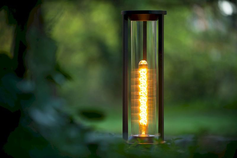 Lucide Cadix E27 sokkellamp - 50 cm - Zwart - in tuin