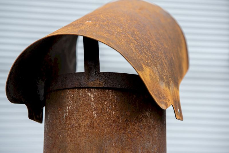 Weltevree outdooroven schoorsteenkap close up